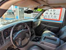 2004 Chevy Avalanche Z71----114k miles----$6,199