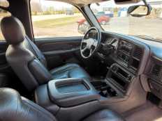 2004 Chevy Avalanche Z71----114k miles----$6,199