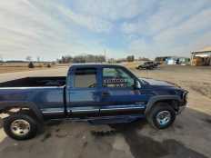 2001 Chevy Silverado 2500----$4432